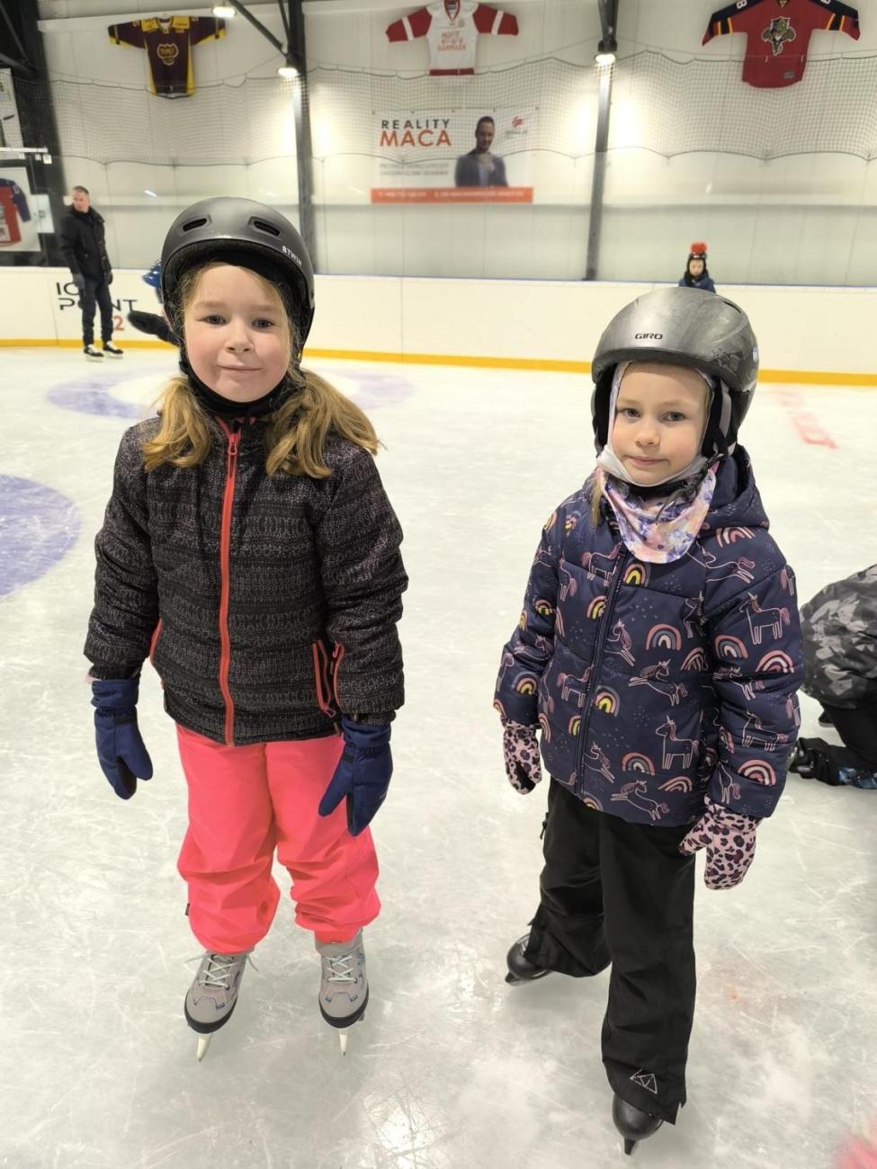 Bruslení 1.A na zimním stadionu ICE POINT 112