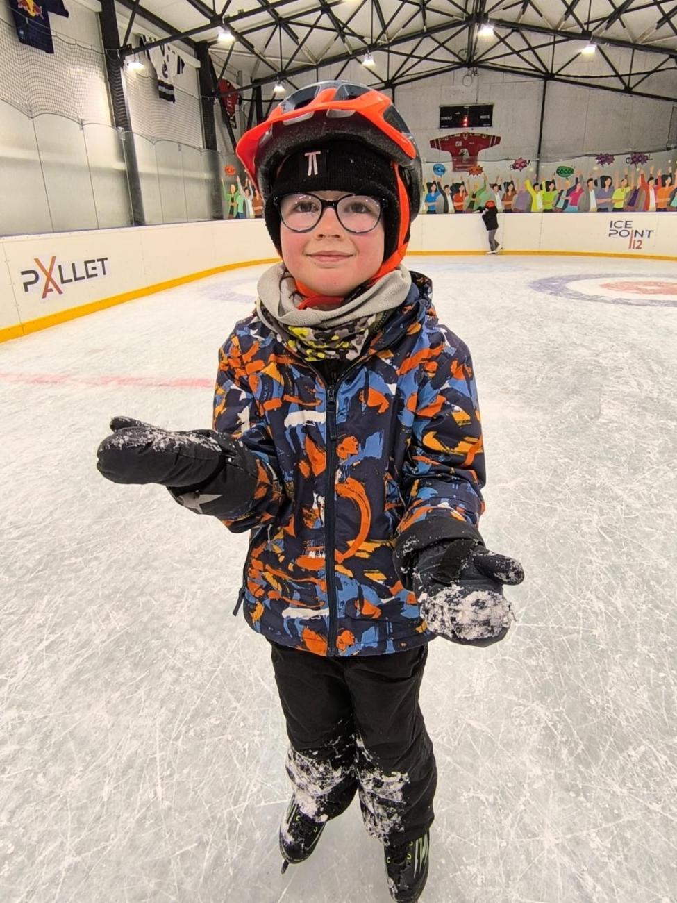 Bruslení 1.A na zimním stadionu ICE POINT 112