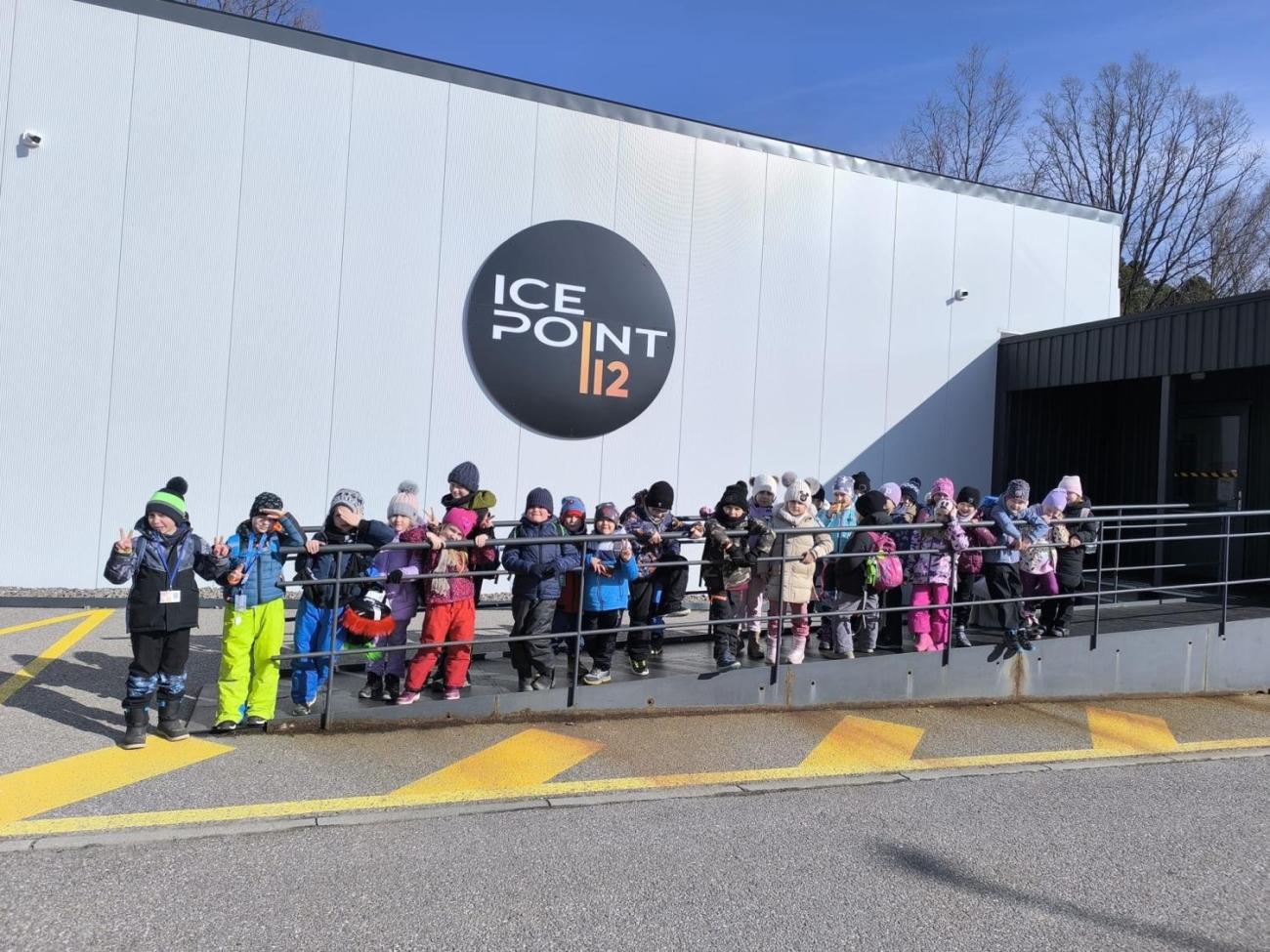 Bruslení 1.A na zimním stadionu ICE POINT 112