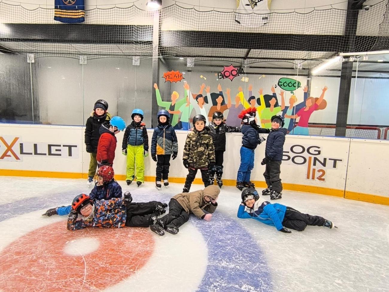 Bruslení 1.A na zimním stadionu ICE POINT 112
