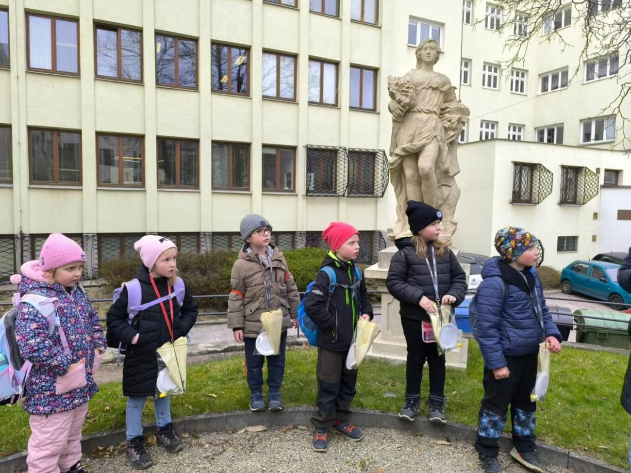 Tajemné sochy ročních období  1.A