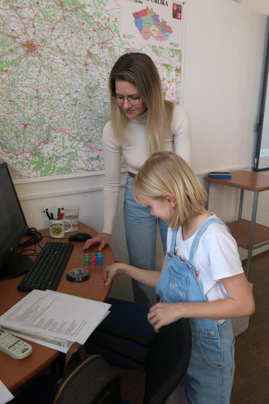 Beseda se spisovatelkou a ilustrátorkou Nelou Gálikovou 