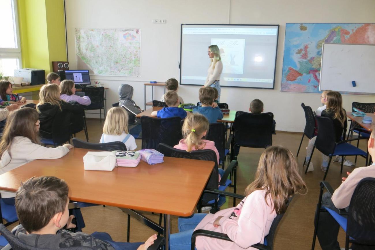 Beseda se spisovatelkou a ilustrátorkou Nelou Gálikovou 