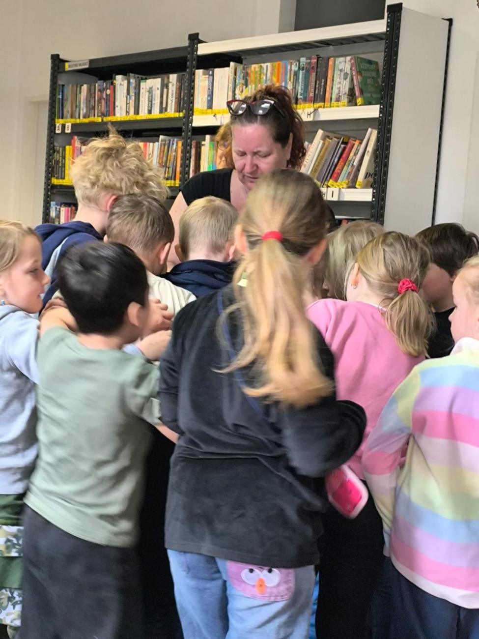 První návštěva knihovny  1.A