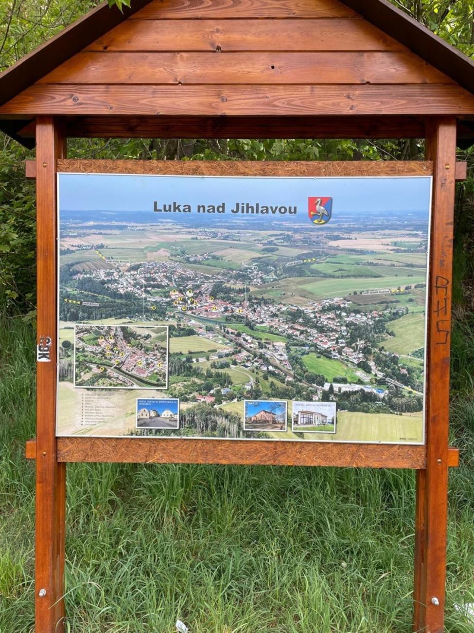 Jarní turistický den 2.B