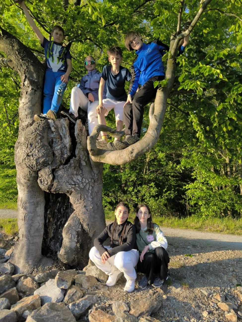1. den cykloturistického kurzu 6.C v Řásné