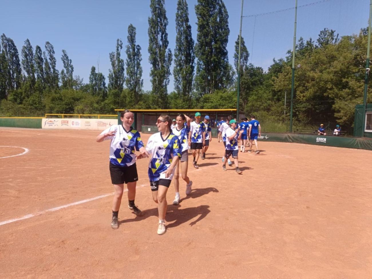 Mistrovství ČR škol ve slowpitchi – skvělé 4. místo pro náš tým