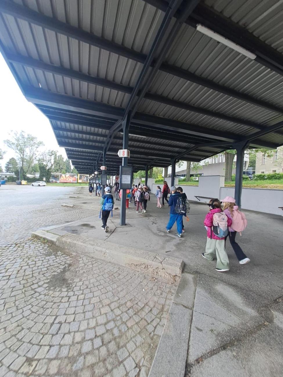 2. C – Různou dopravou celou Jihlavou