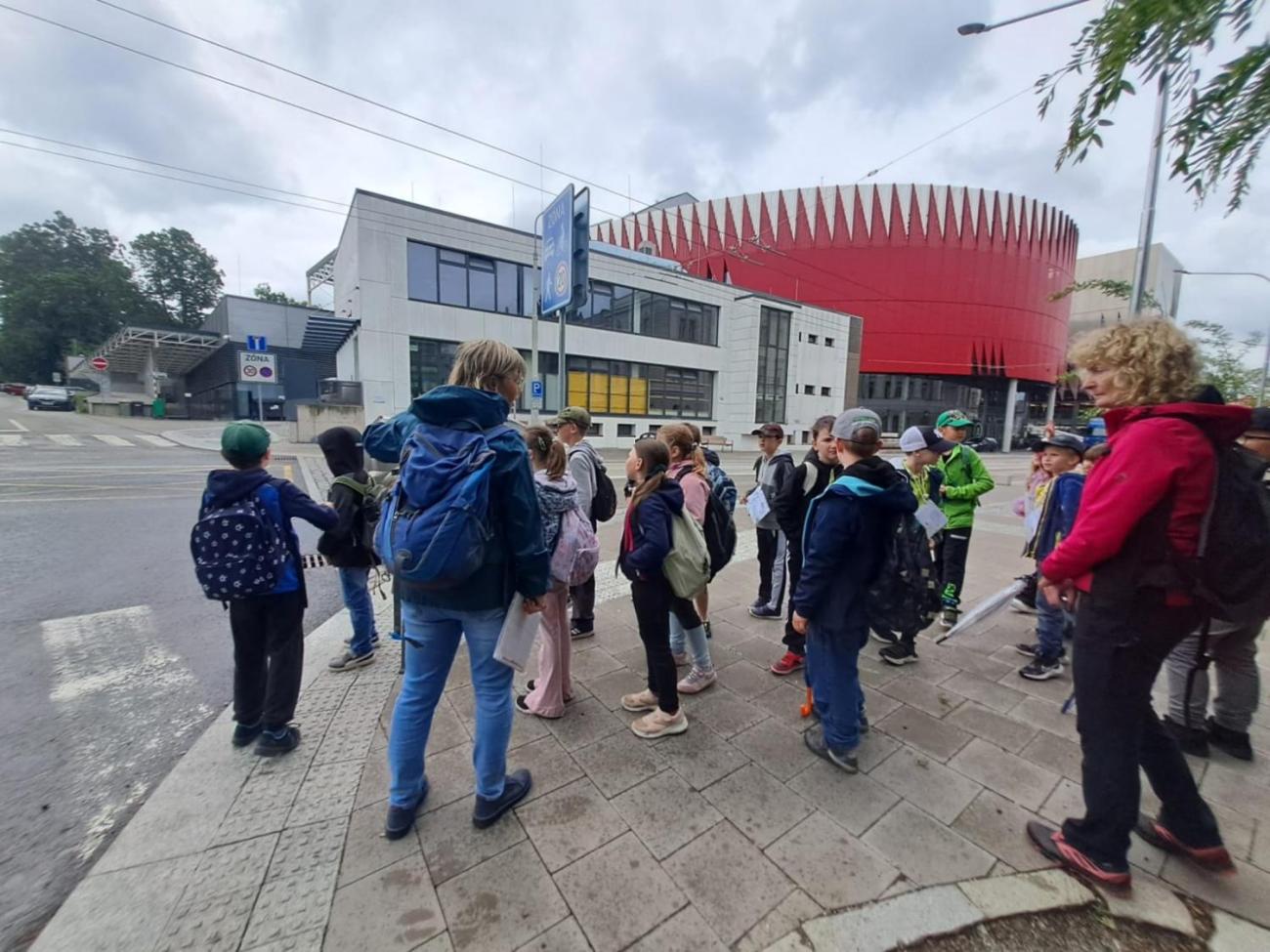 2. C – Různou dopravou celou Jihlavou