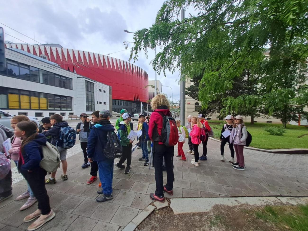 2. C – Různou dopravou celou Jihlavou