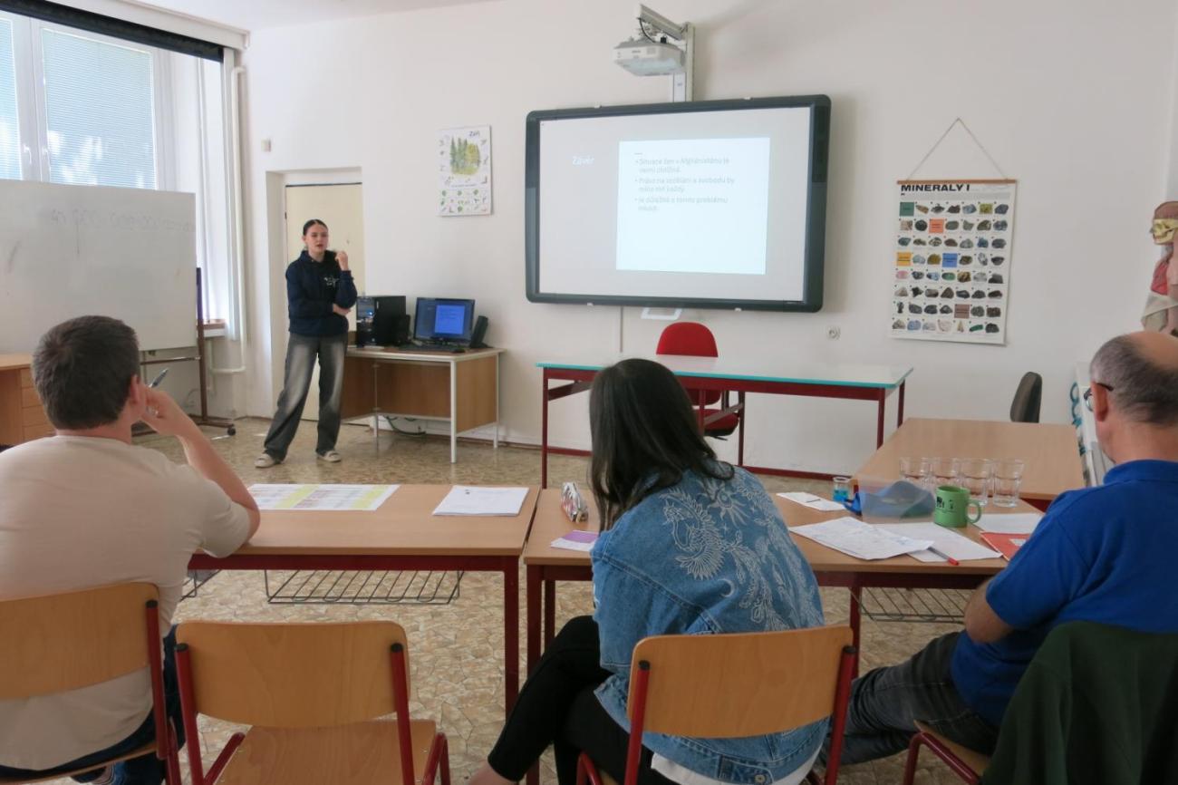 Deváťáci představili své seminární práce