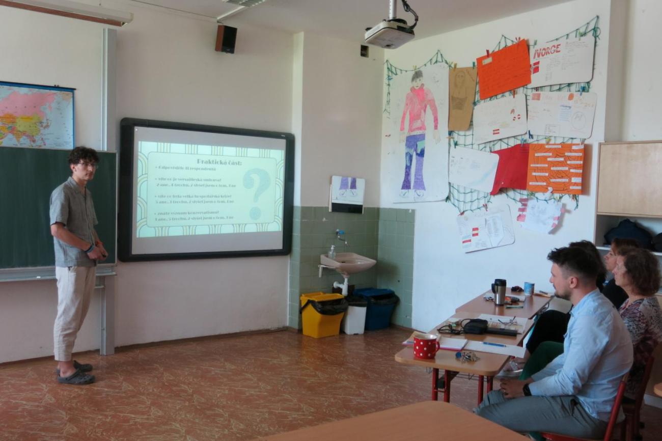 Deváťáci představili své seminární práce