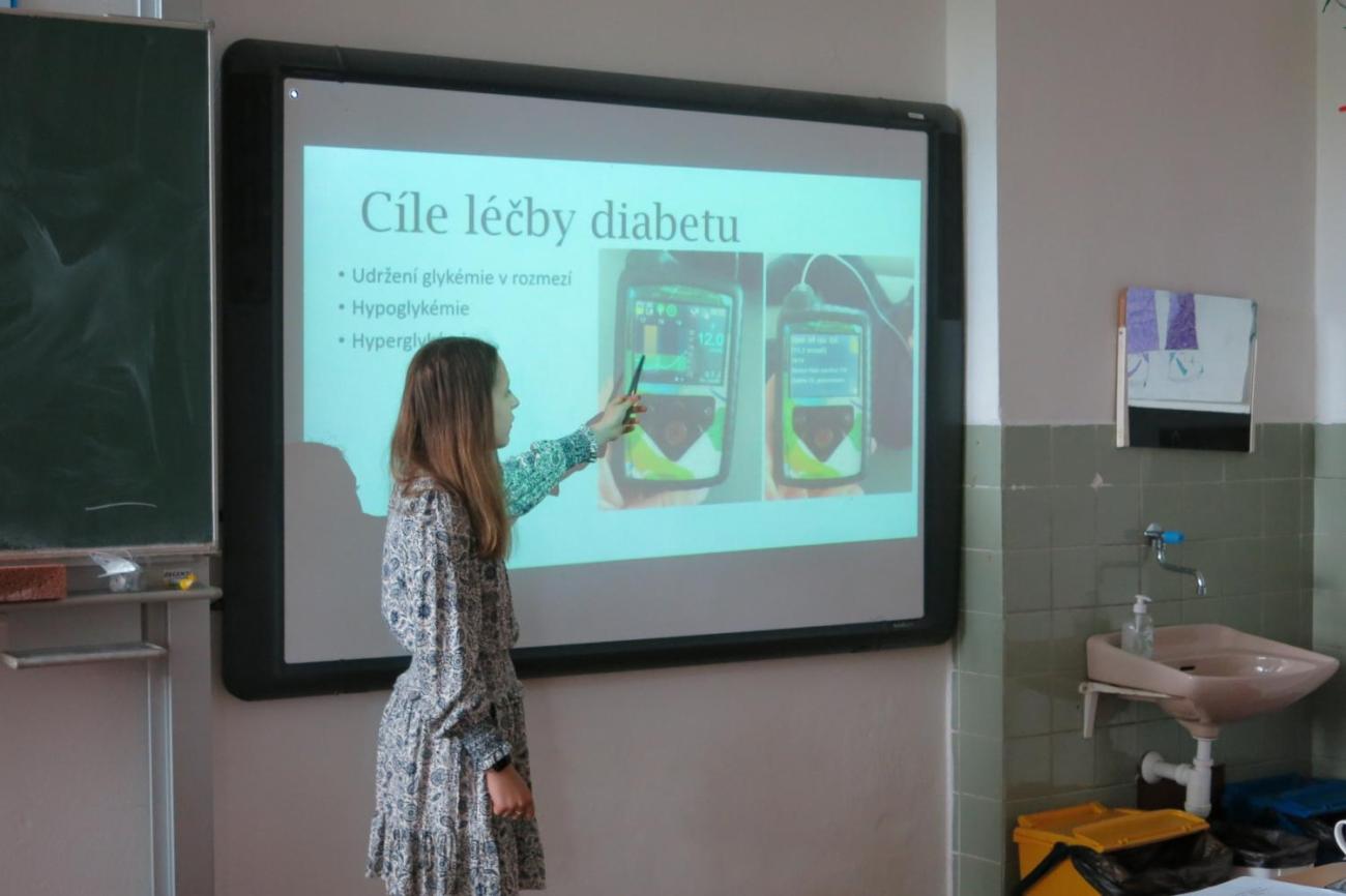 Deváťáci představili své seminární práce