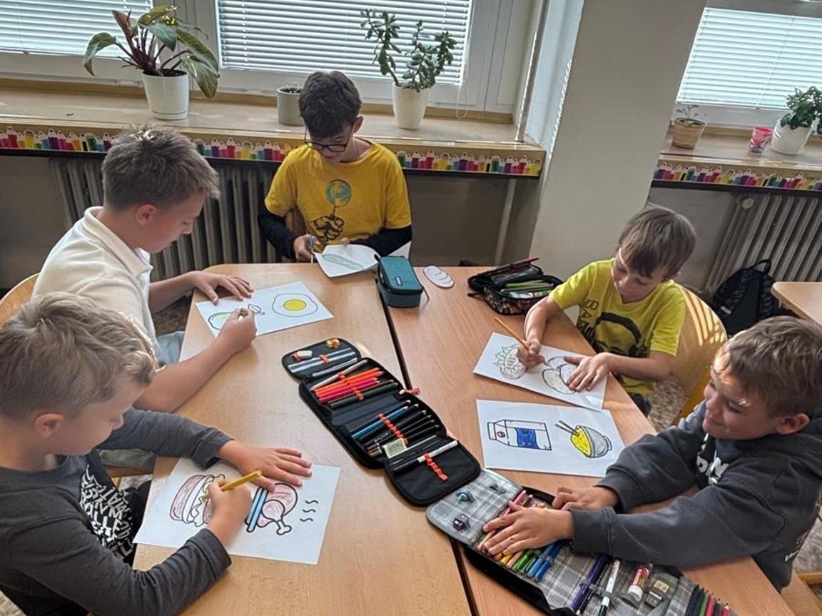 Evropský den jazyků: Jídlo spojuje  1.B a 9.B